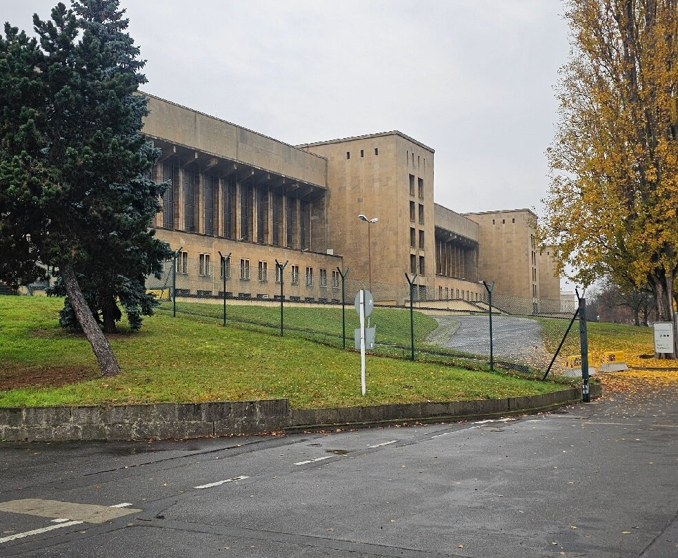 珀尔霍夫公园-柏林必去景点