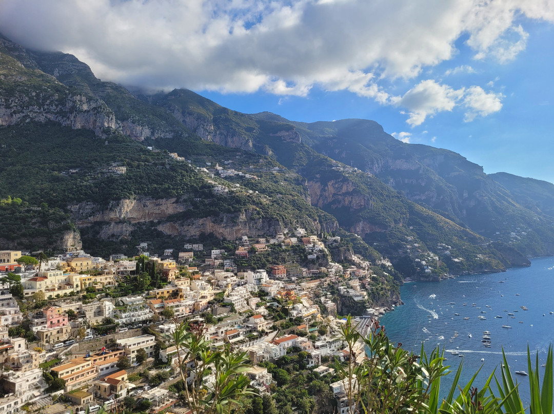 Gikar - Italy Transfers and Tours-那不勒斯必去景点