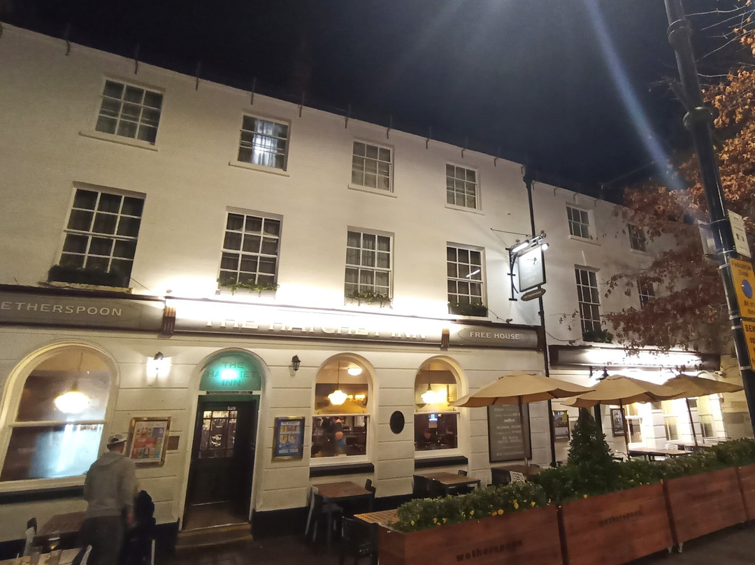 The Hatchet Inn主图