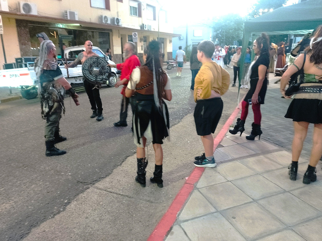 Paseo de Compras Antiguo Mercado y Vieja Terminal-瓜莱瓜伊丘必去景点