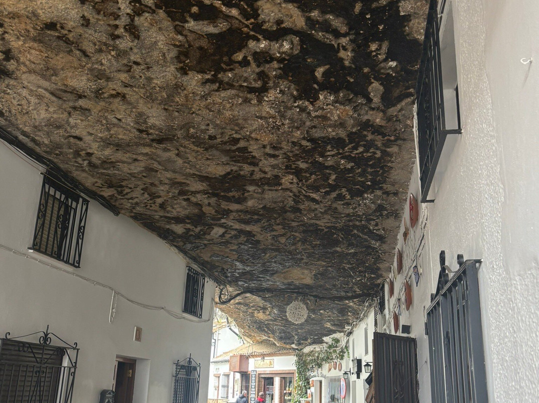 Calle Cuevas De La Sombra-Setenil de las Bodegas必去景点