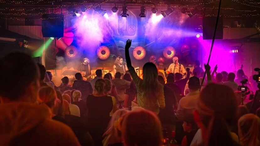 Smedjen I Tejn主图