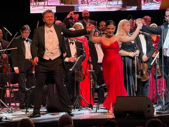 Sala Palatului-布加勒斯特必去景点