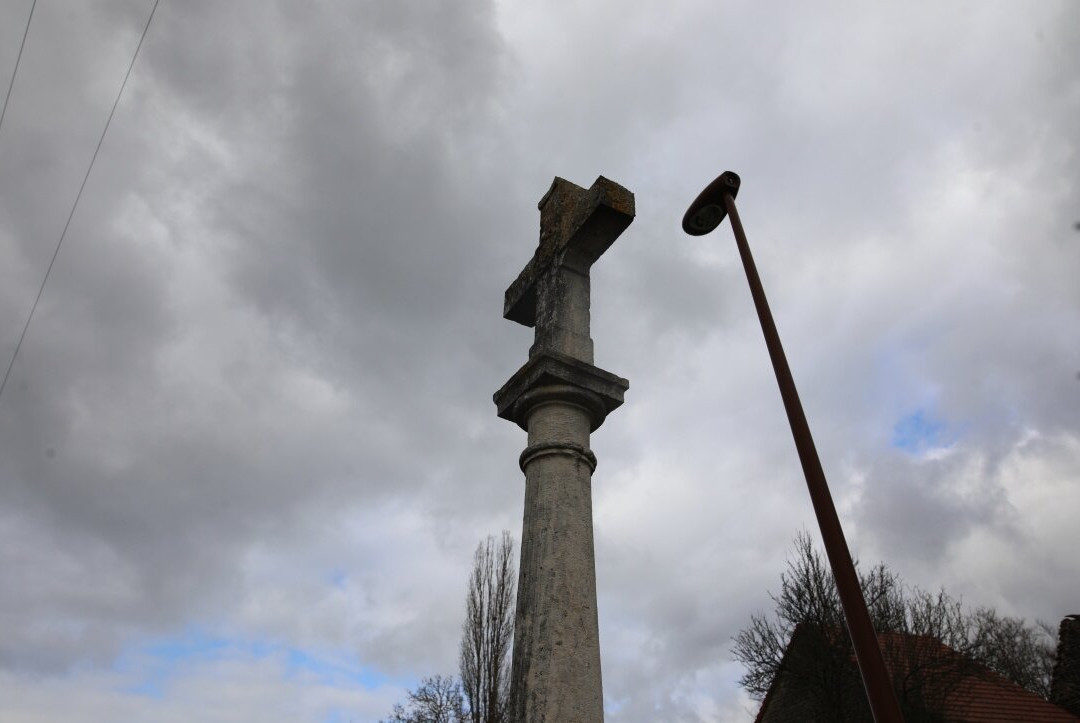 Mairie de Savianges-Cersot必去景点