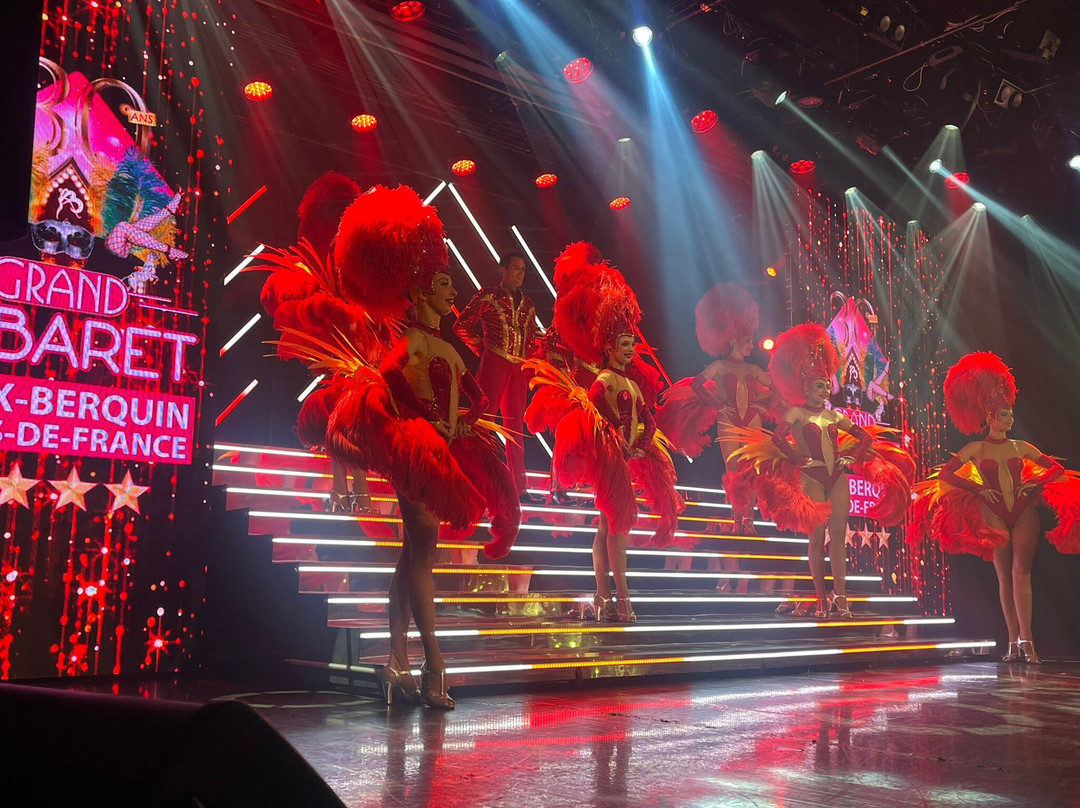 Grand Cabaret Hauts-de-France-Vieux-Berquin必去景点