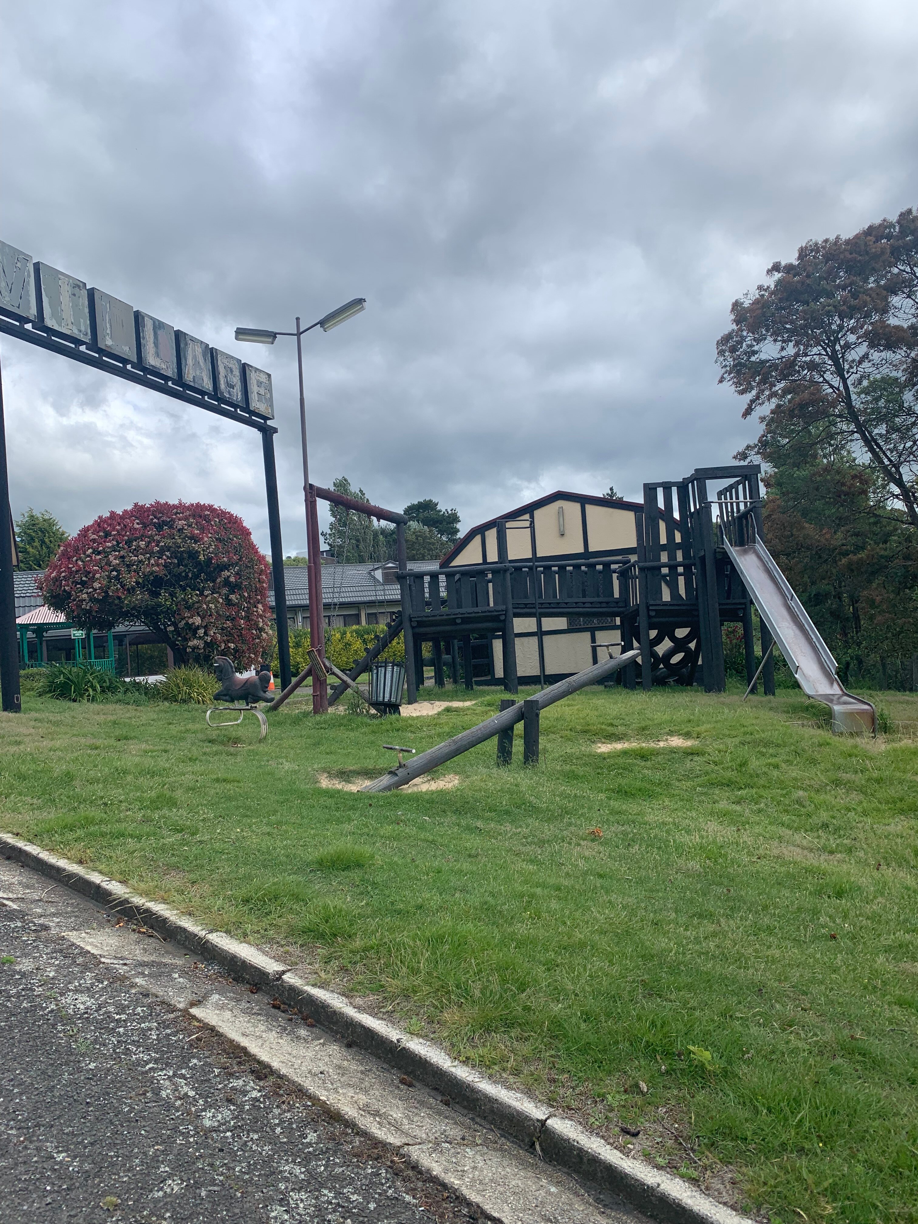 乡村家庭汽车旅馆-官方