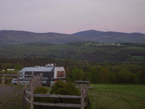 Notch View Inn主图