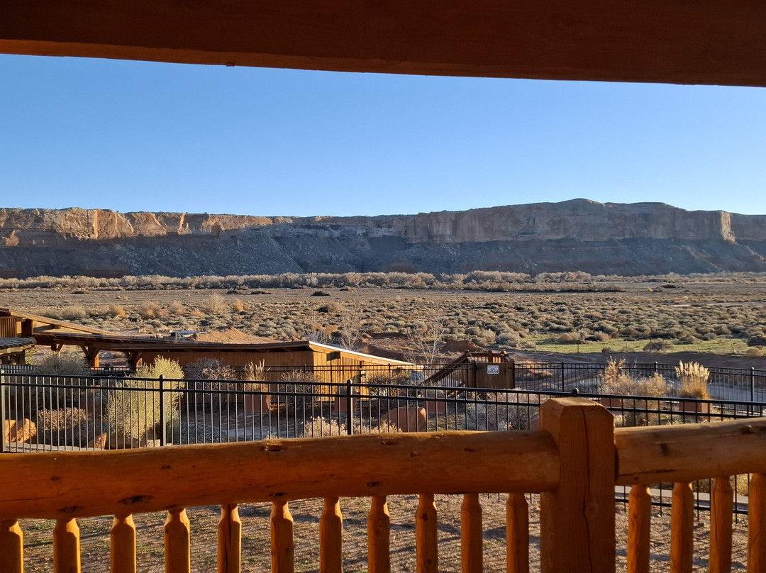 沙漠玫瑰船舱酒店主图