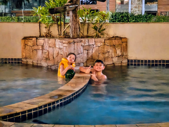 伊利亚斯卡利宾酒店主图