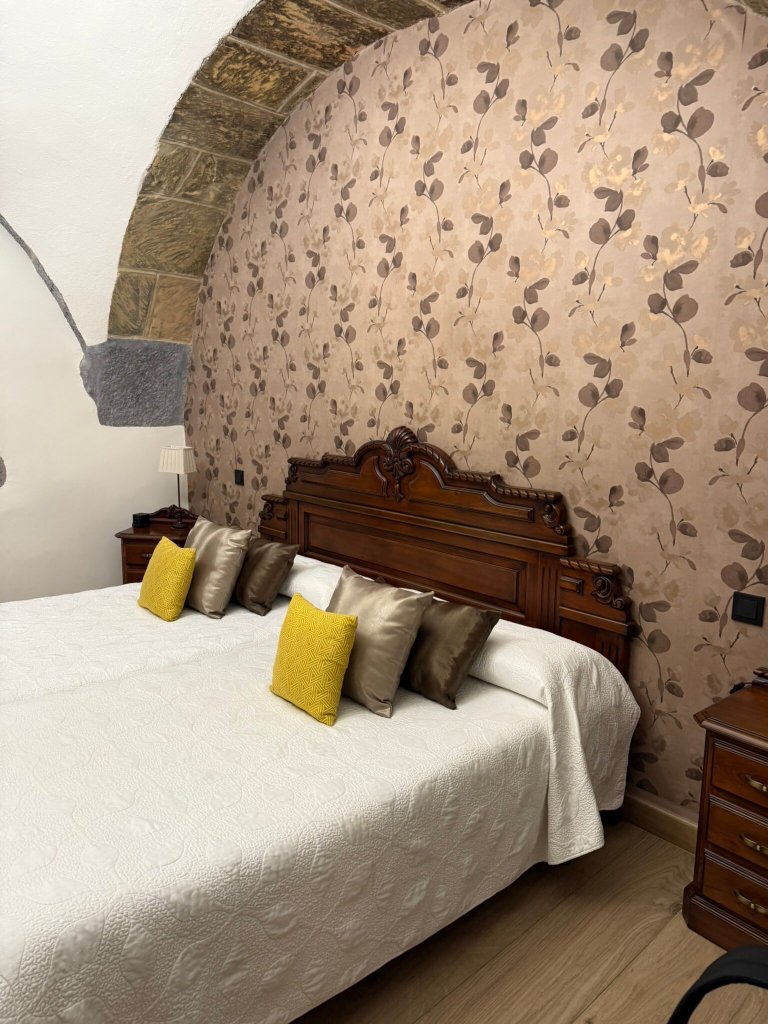 Hotel Larranaga-官方