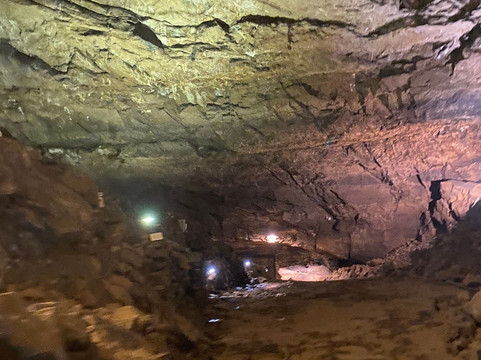 Peak Cavern-Castleton必去景点