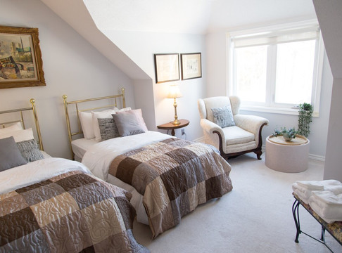 Gypsy by the Lake Bed & Breakfast主图