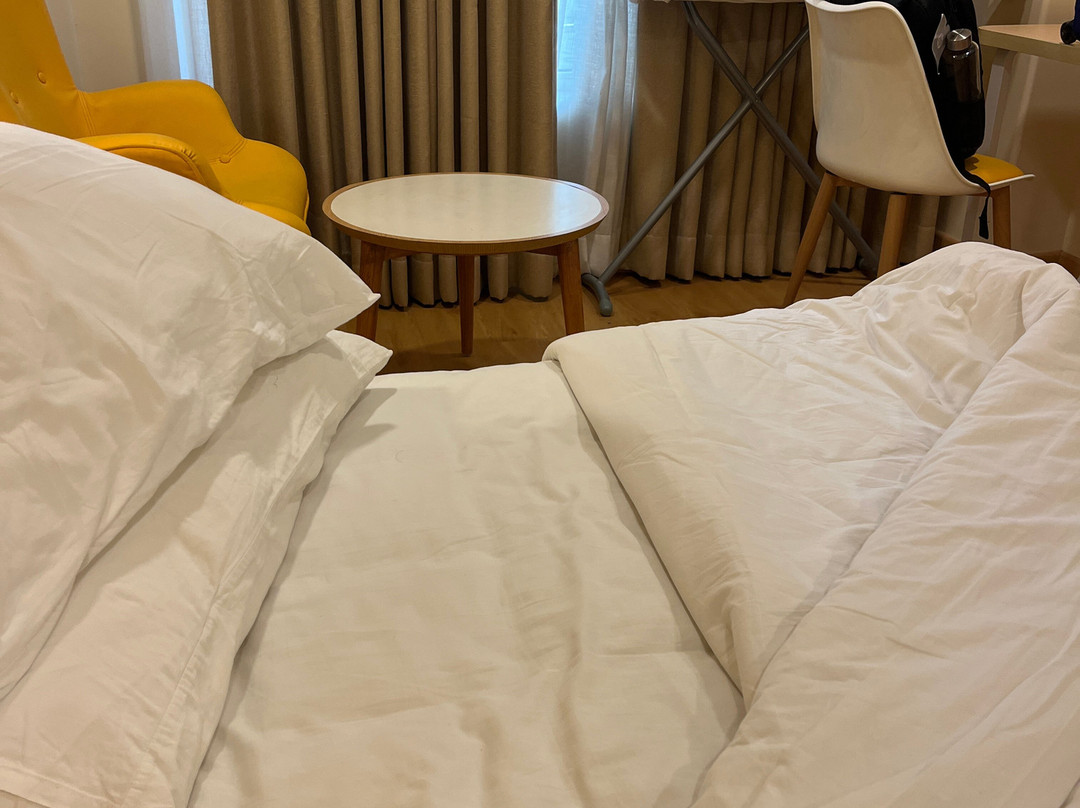 Bloom Hotel SG Highway主图