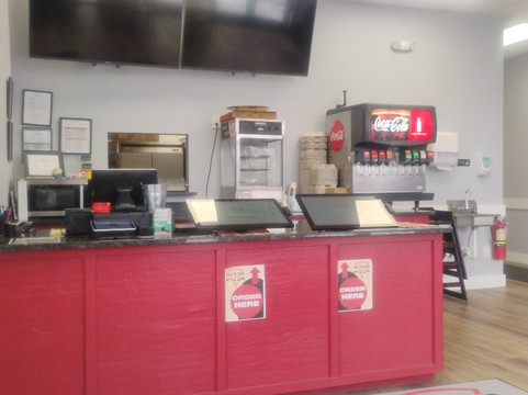 Pizza At The Cove主图