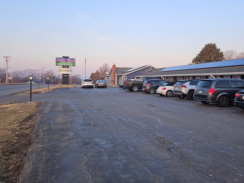 格兰特山汽车旅馆主图