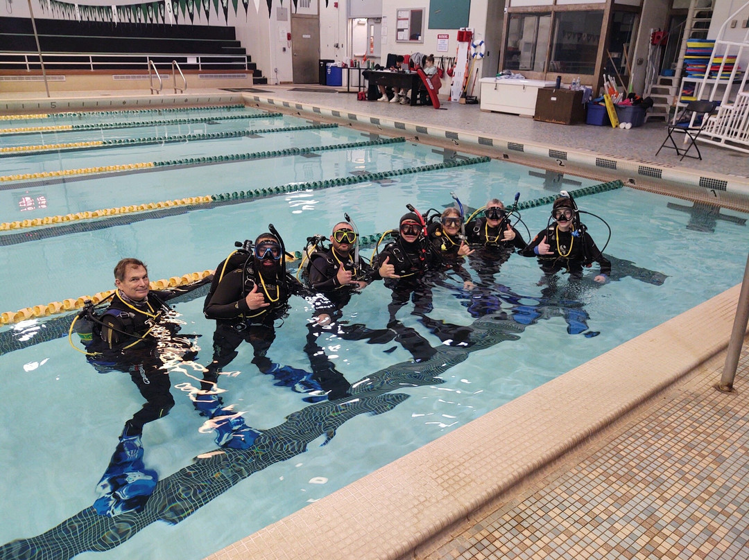 Scuba Guru - Diving Certification and Classes-布兰斯堡必去景点