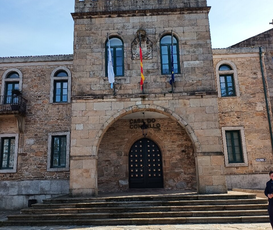 诺伊阿酒店主图