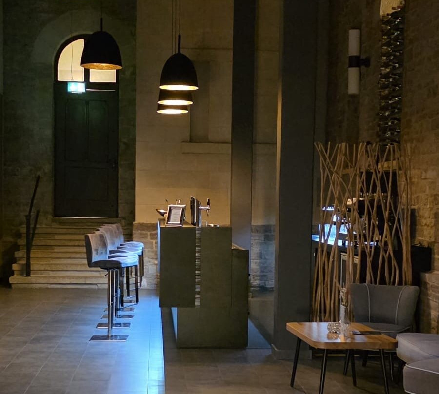 布兰肯堡城堡酒店主图