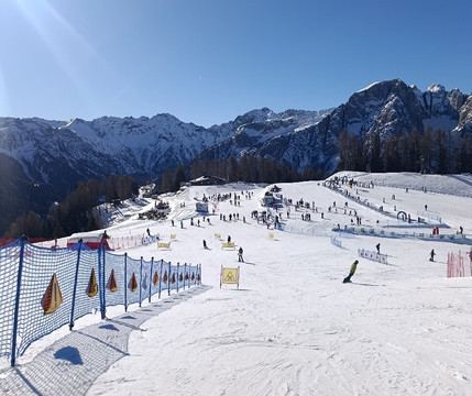 Scuola Italiana Sci Vajolet-Pozza di Fassa必去景点