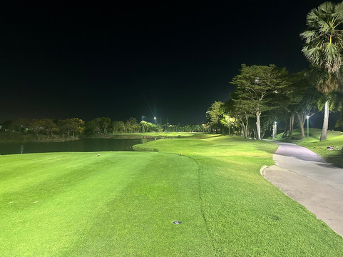 Summit Windmill Golf Course-挽披县必去景点