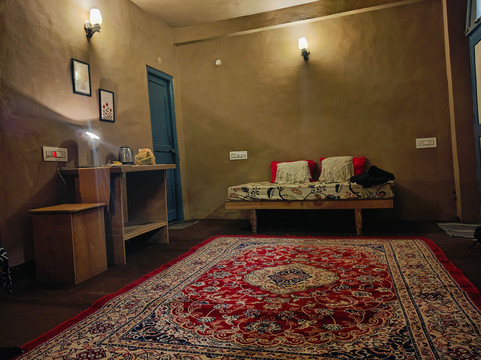 Oh Jibhi Cafe And Stays