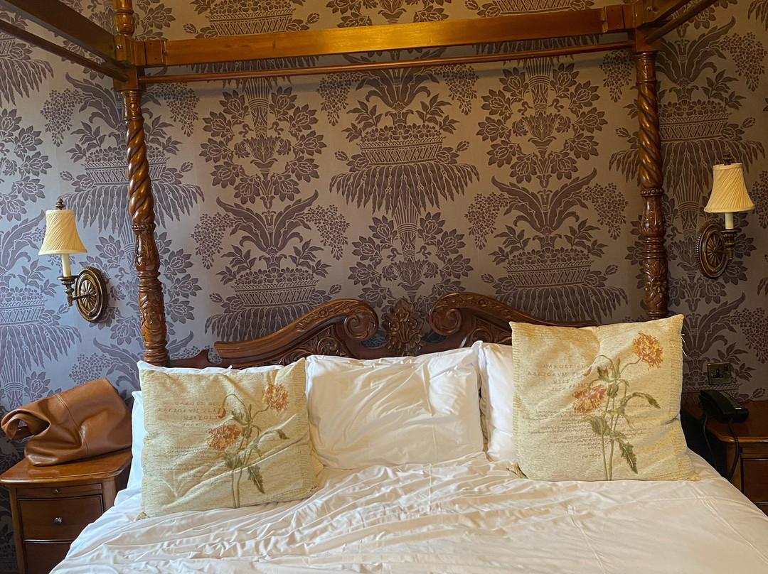 史坦布鲁克修道院酒店主图