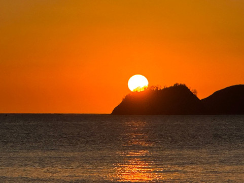 Playa Hermosa-艾尔摩滩必去景点