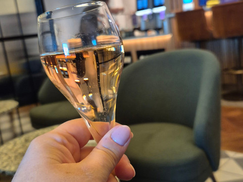 No1 Lounge at Luton Airport-卢顿必去景点