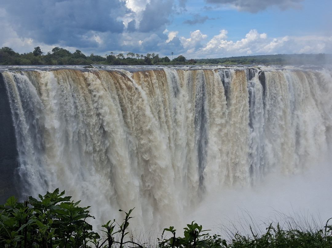 Deks Safaris & Tours Ltd-坎帕拉必去景点