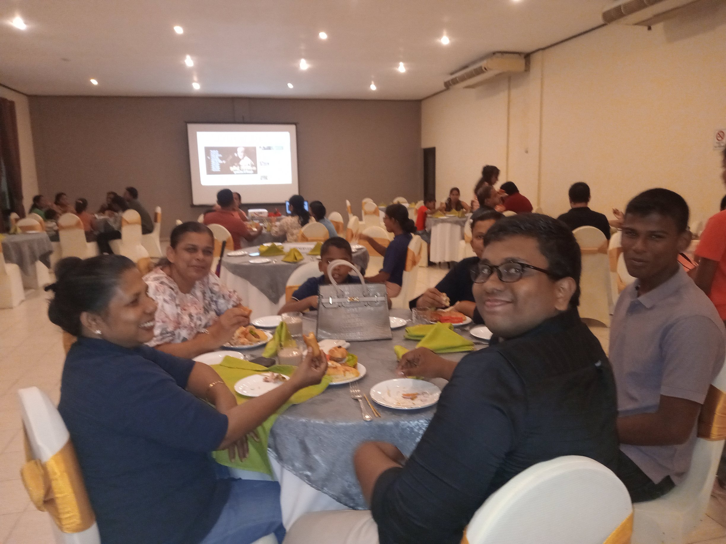 康登河段旅馆-官方