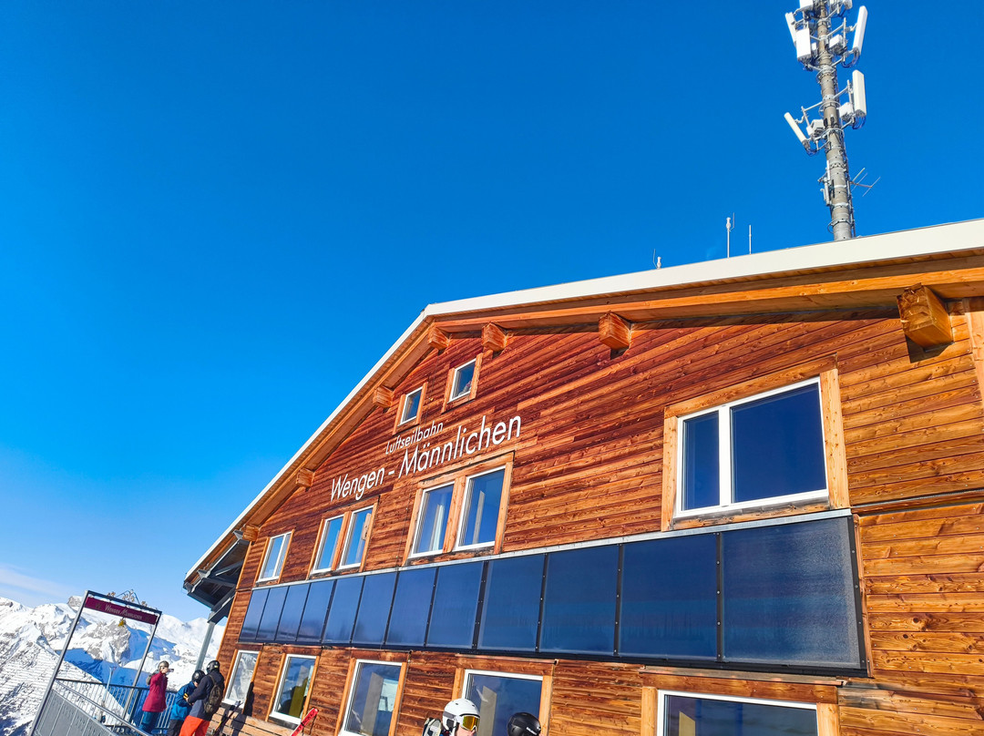 Luftseilbahn Wengen-Männlichen-翁根必去景点