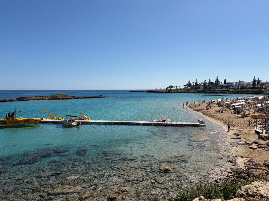 破晓绿洲酒店及水上公园主图