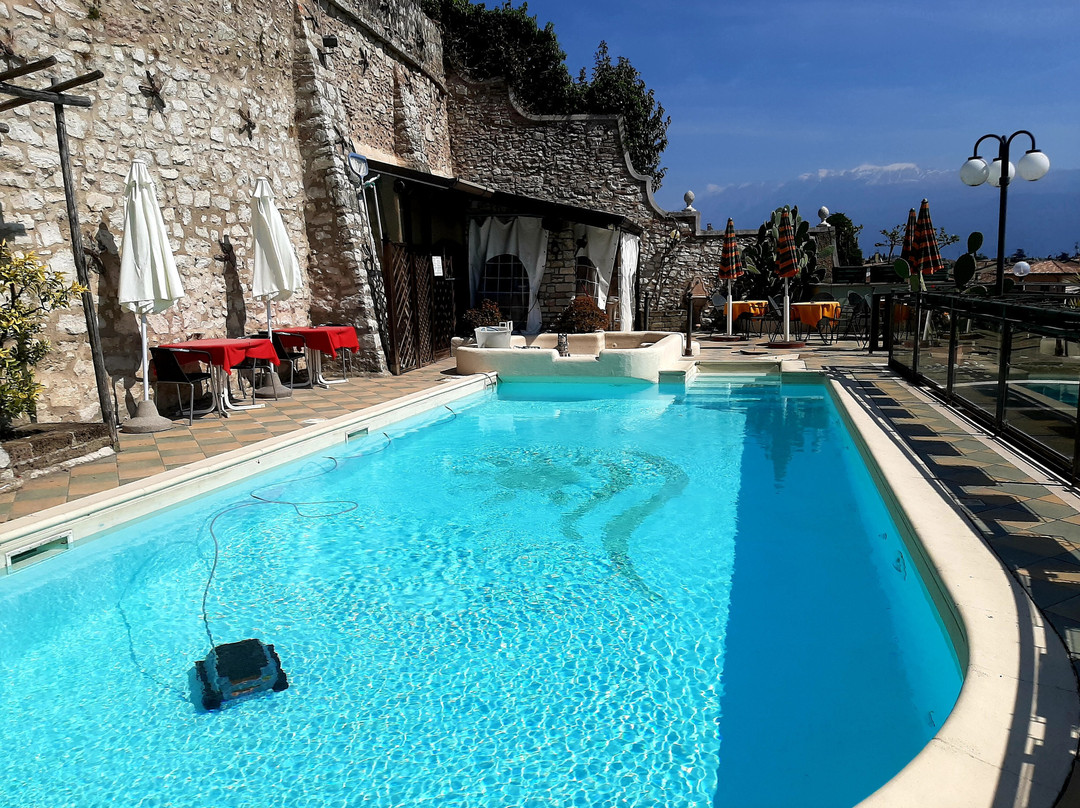 加尔达索尔美丽 SPA 公寓酒店主图