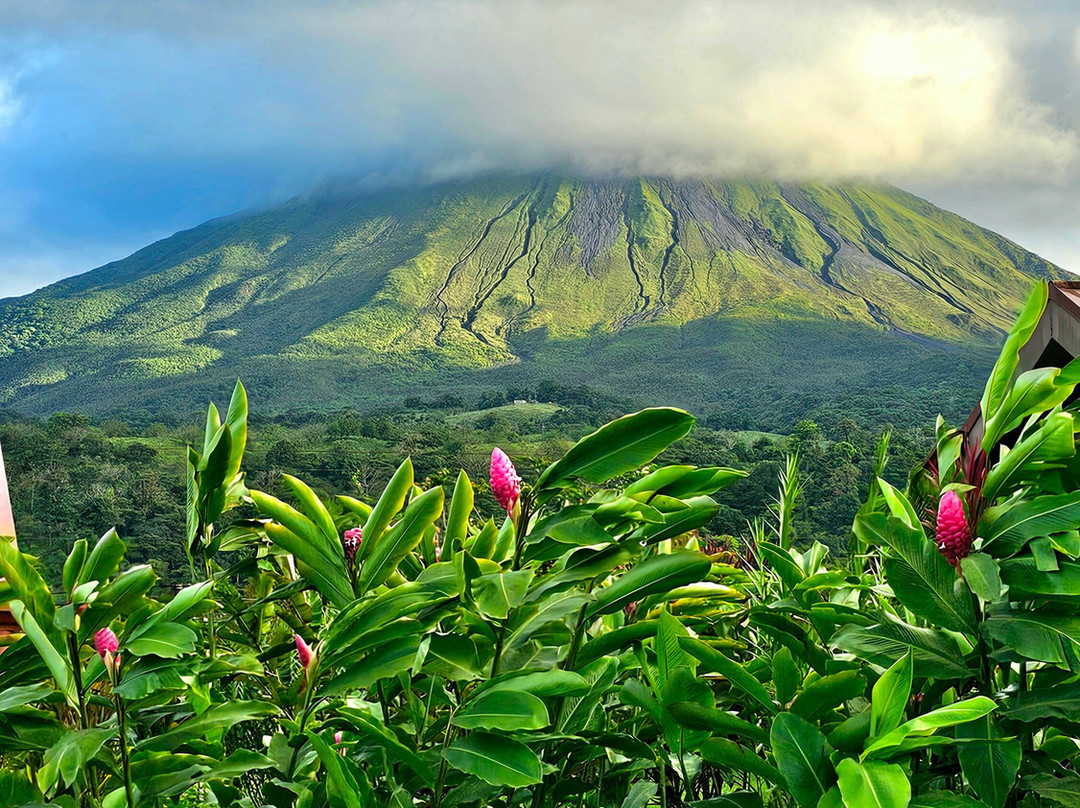 火山山地度假酒店及水疗中心主图
