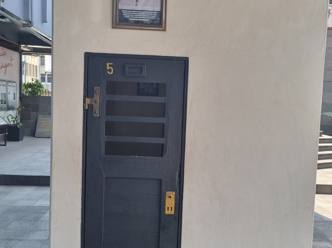 萨沃伊霍曼酒店主图