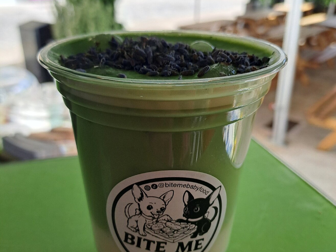 Bite Me Baby Chihuahua Food Truck