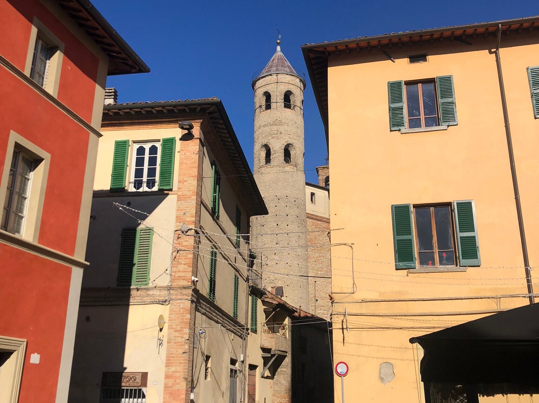 Campanile Rotondo-卡斯泰洛城必去景点