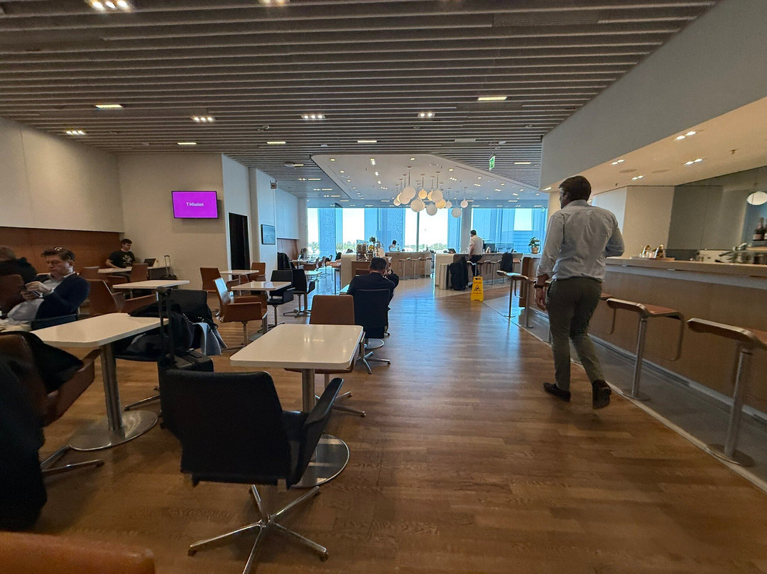 Lufthansa Senator Lounge (Schengen) MUC  Terminal 2 Satellite-Oberding必去景点