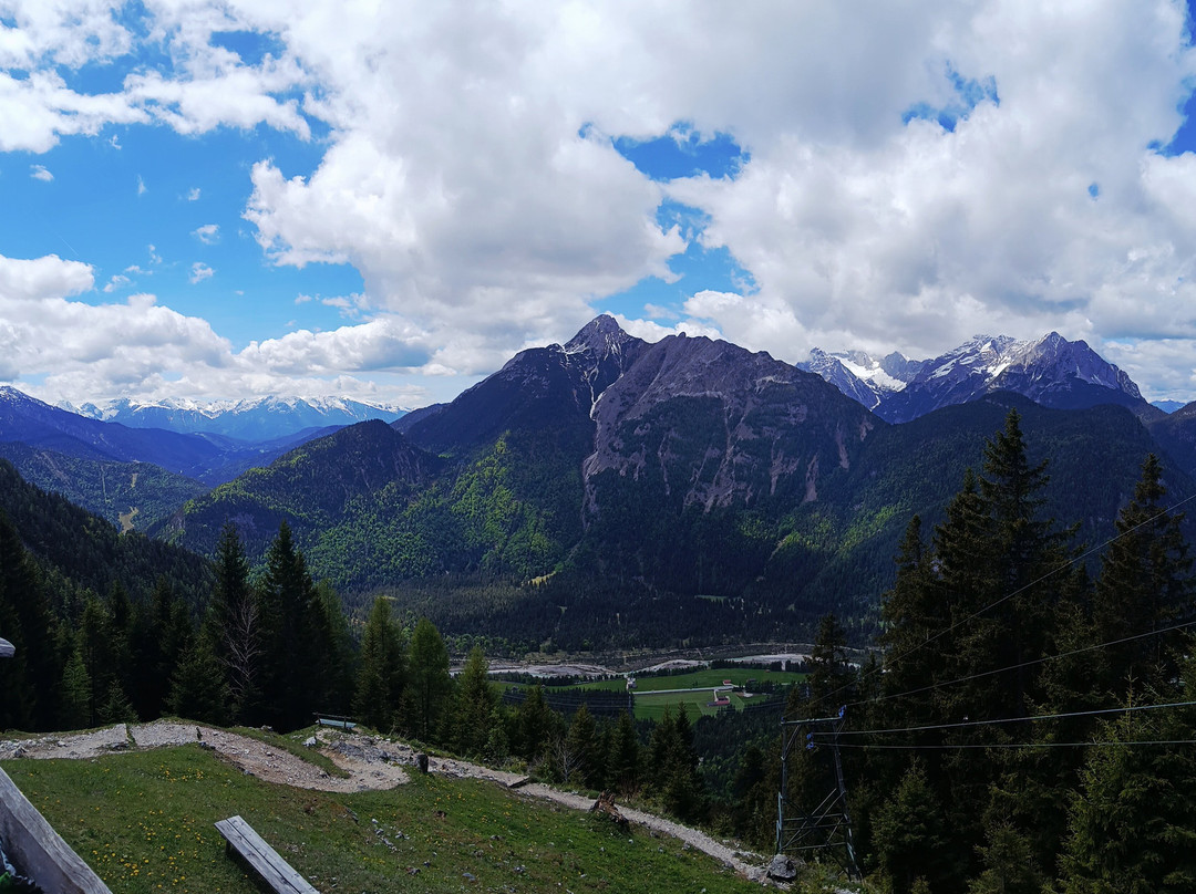 Bergwanderführer Tirol-洛伊塔戌必去景点