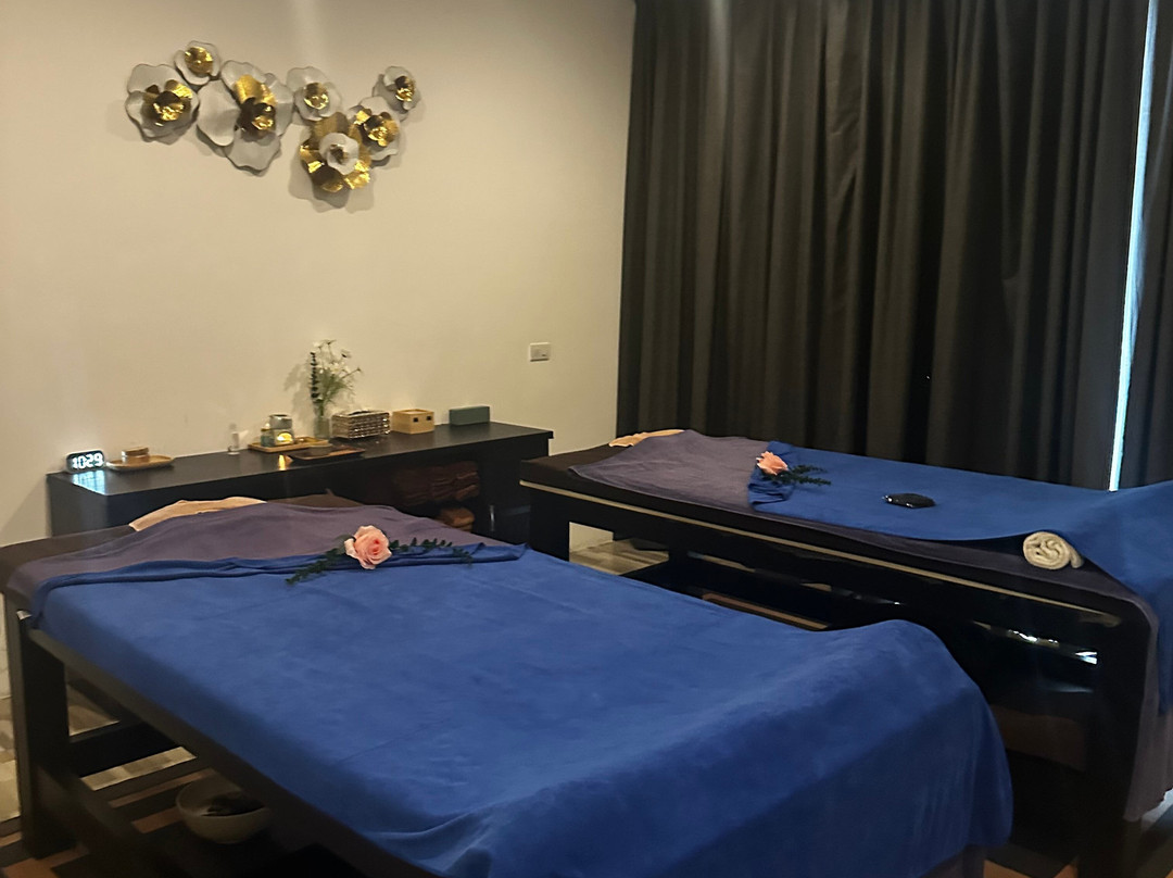 Body & Soul Health Massage-曾蒙海滩必去景点