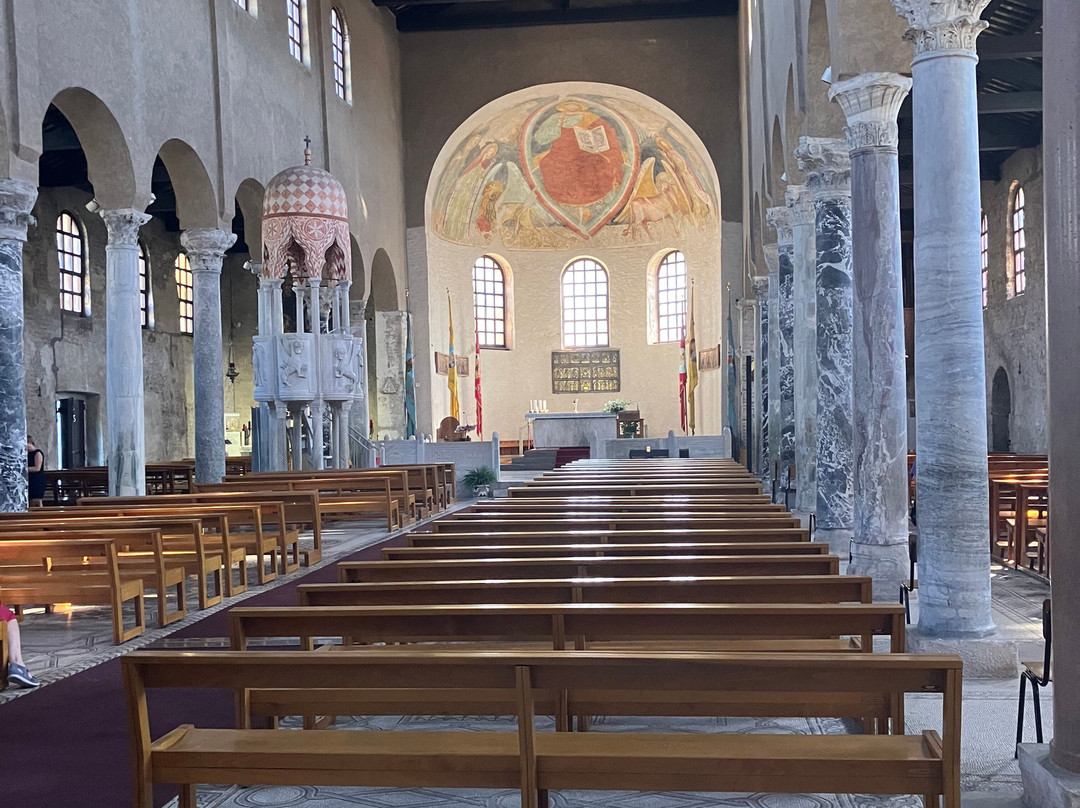 Basilica di Santa Eufemia-格拉多必去景点