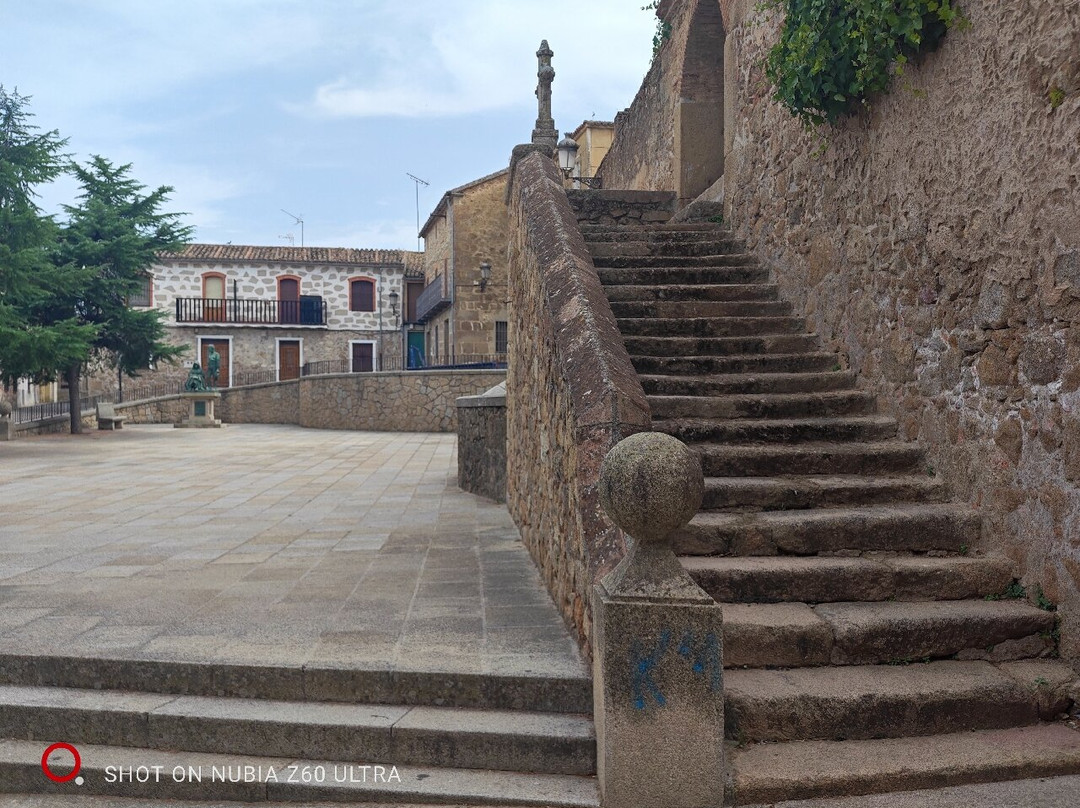 Parroquia de El Salvador-Lagartera必去景点
