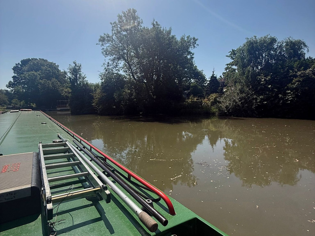 John Pinkerton Canal Cruises-Odiham必去景点