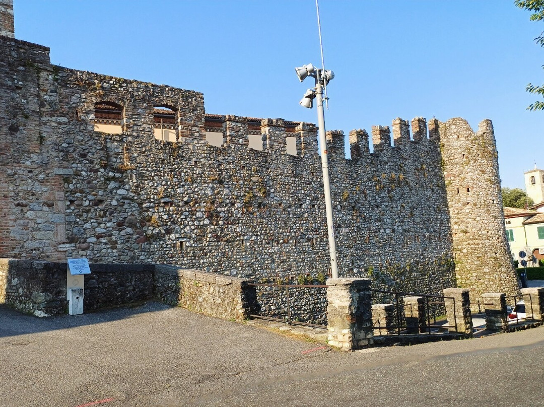 Castello di Desenzano-代森扎诺-德尔加达必去景点