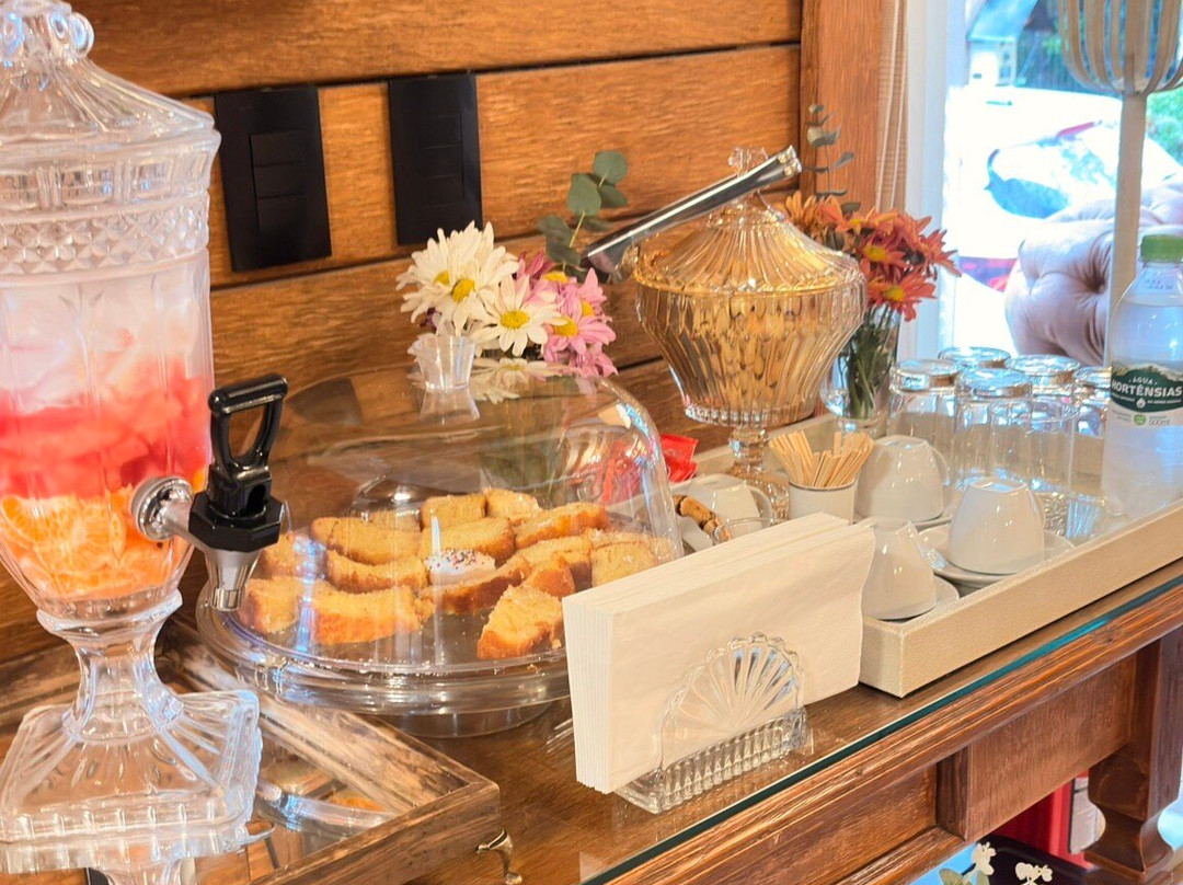 穆勒大叔小屋酒店主图