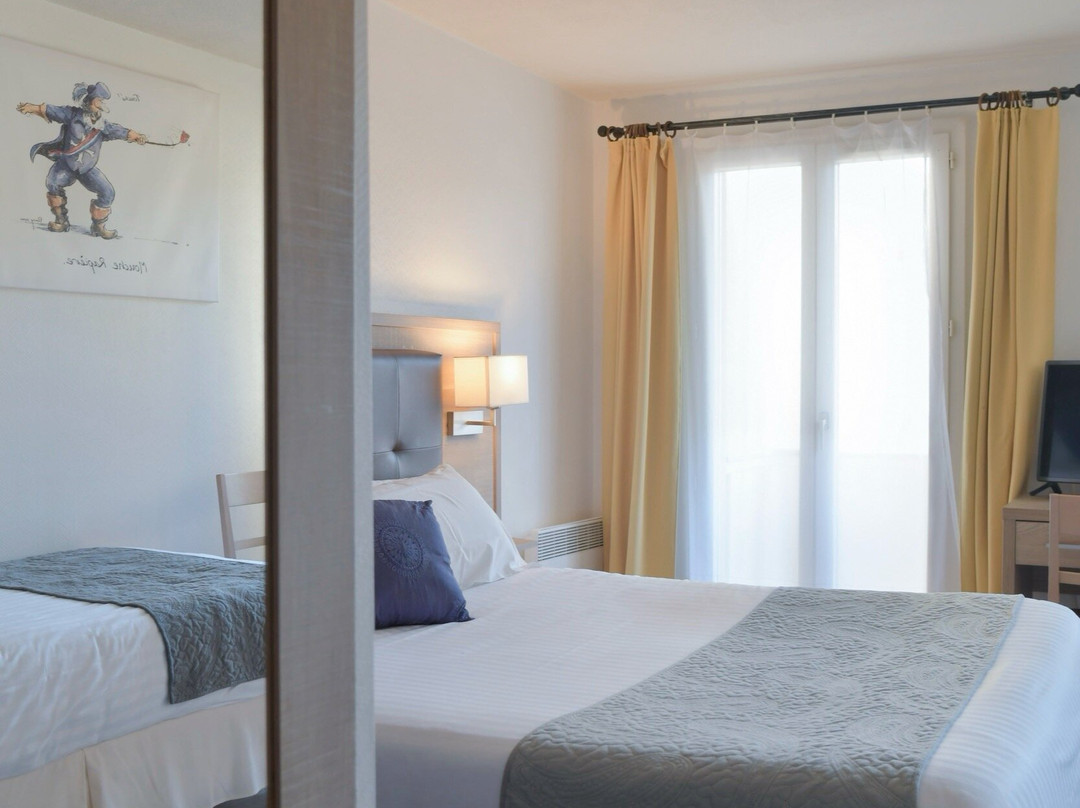 Hôtel les Comtes de Pardiac主图