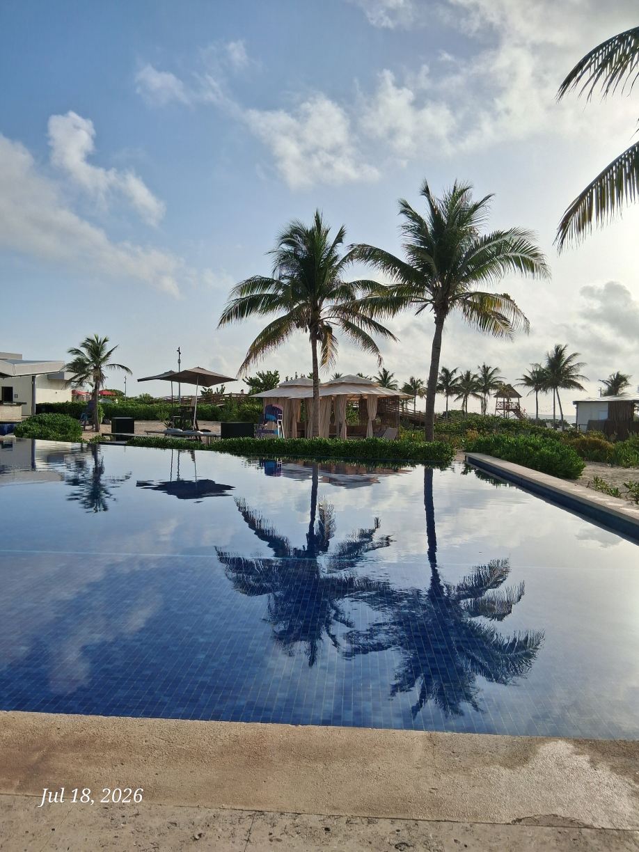 Planet Hollywood Cancun Adult Scene by Royalton, An Autograph Collection All-Inclusive Resort - Adul-泳池