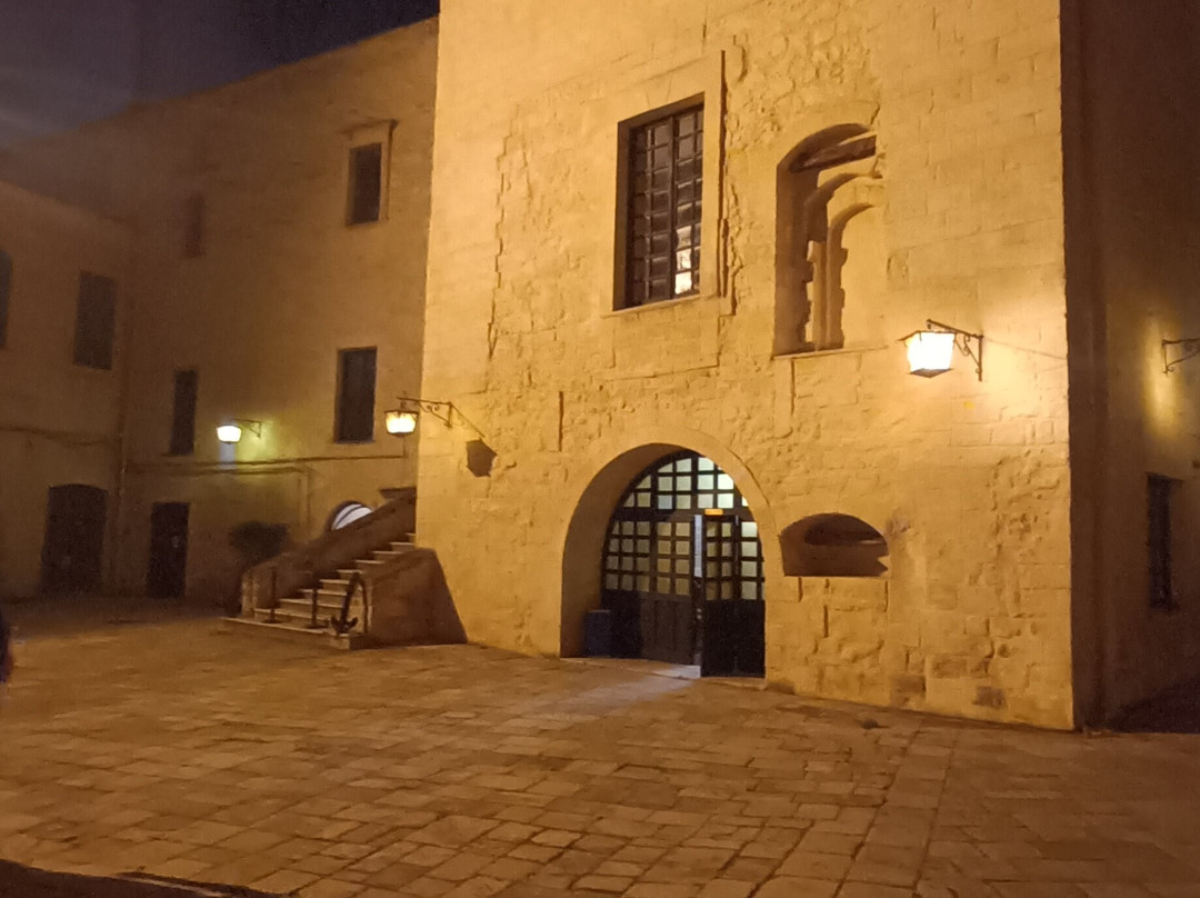 Castello Aragonese-塔兰托必去景点