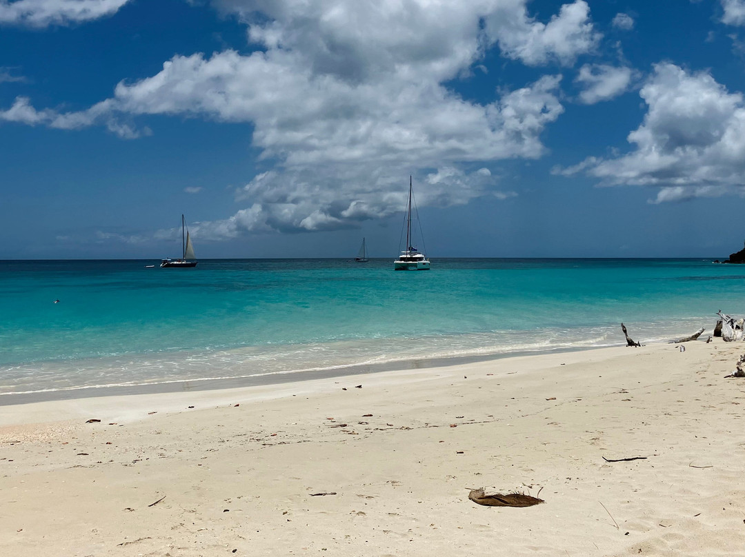 Ffryes Beach-安提瓜必去景点