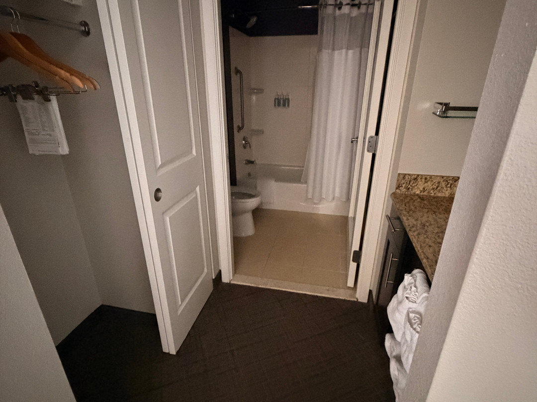阿灵顿法院居家酒店主图